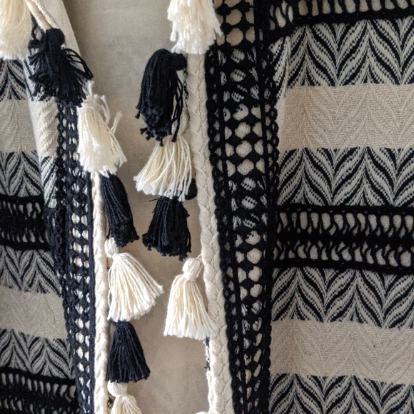 Deby Debo Pom Pom Tassel Jacket Sweater Cardigan Large - Picture 3 of 12